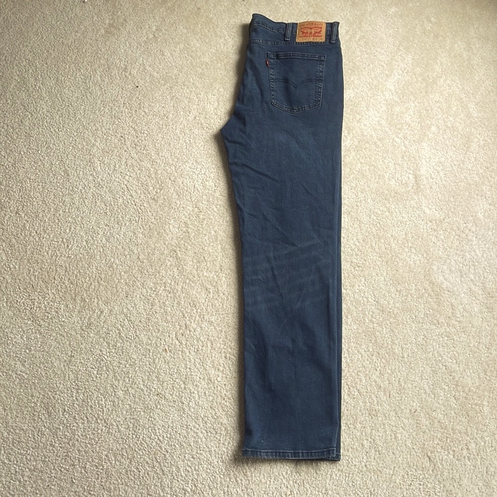 Levi's® Mens 541™ Athletic Taper Fit Jean - Picture 2 of 5